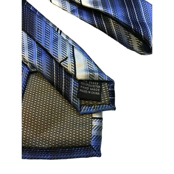 5/$10 Alexander Julian Men's Striped Tie 58" Blue White NWOT - Picture 4 of 4